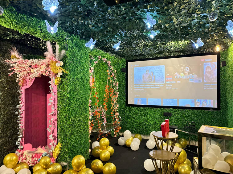 ELEGANT SHOW